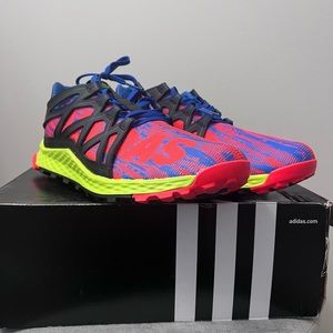 Size 9 Men’s Adidas